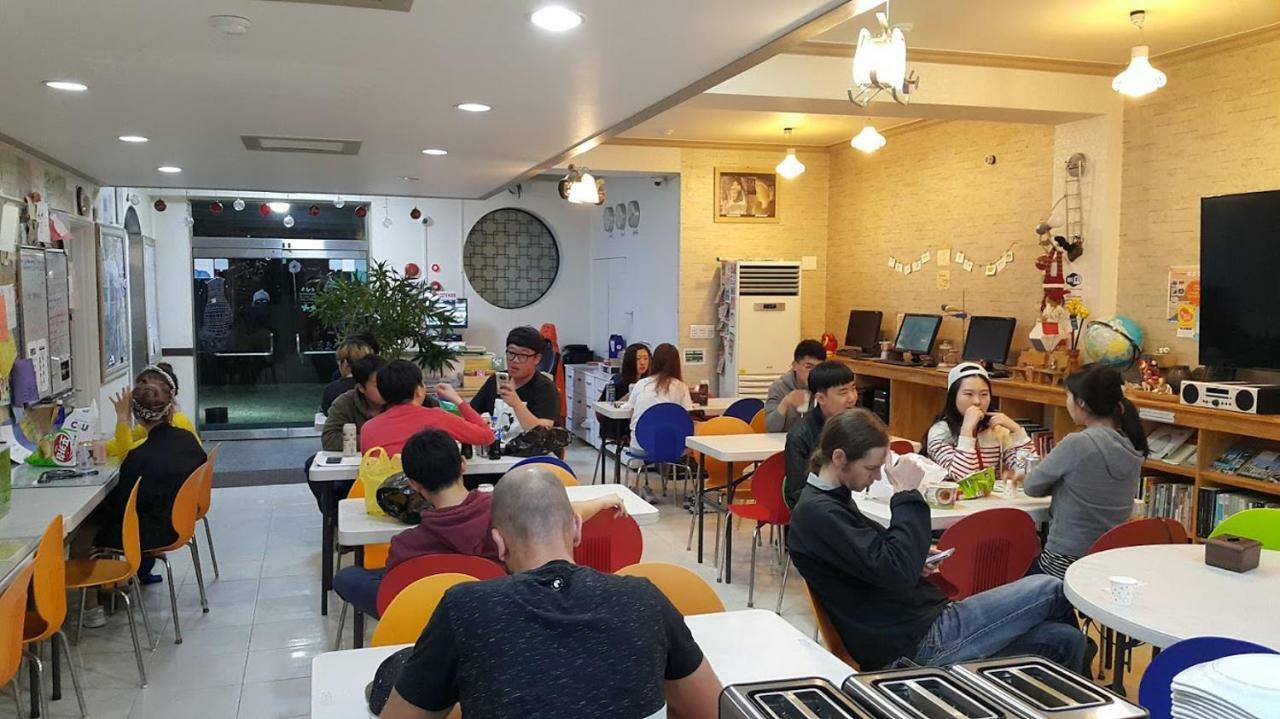 Goodstay Backpackers Gyeongju Guesthouse Zewnętrze zdjęcie